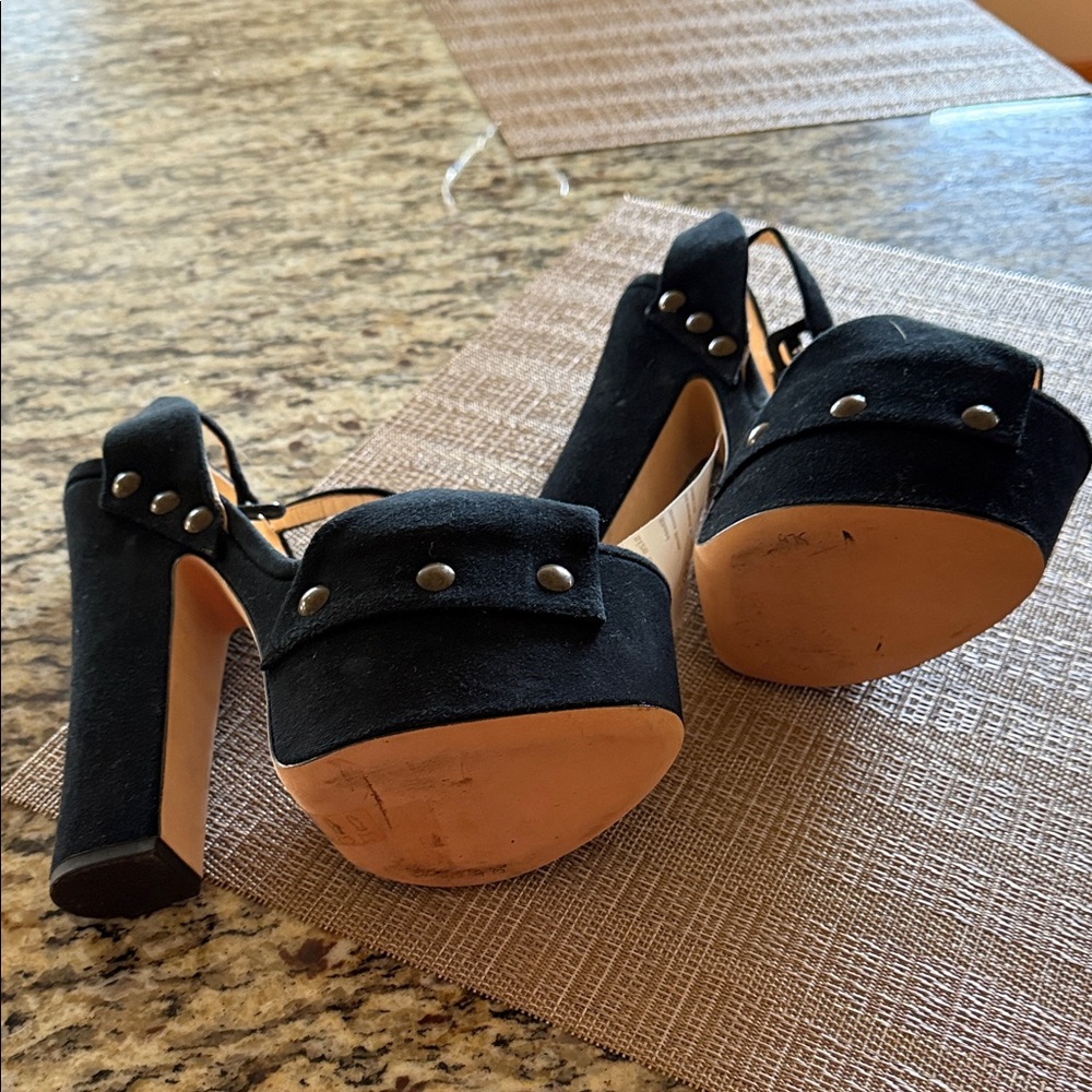 Giuseppe Zanotti Black Suede Platform Peep-Toe Sandals with Stud Accents - Picture 3 of 5